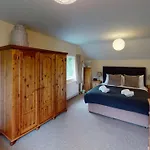 Woodlands Cottage